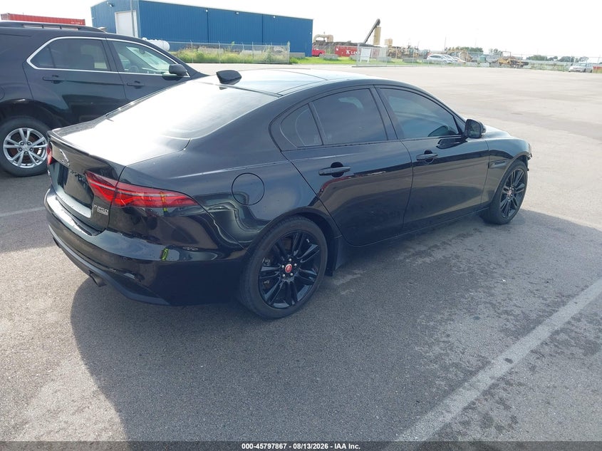 2020 JAGUAR XE auction photo 4