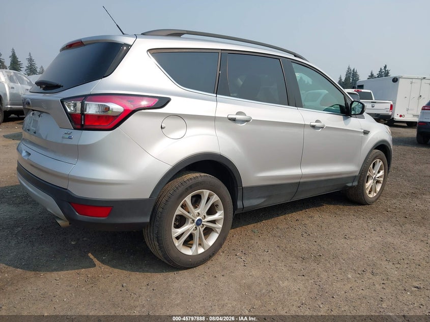 Vin: 1fmcu9gd5jud08625, lot: 46296719, ford escape se 20184