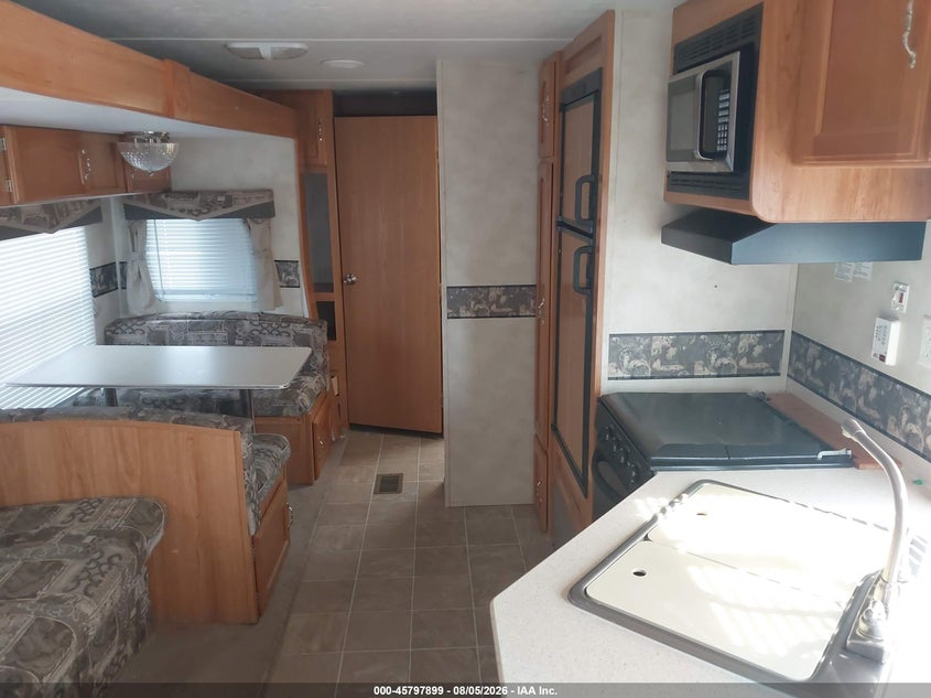 2006 PALOMINO PUMA 26RLS auction photo 8