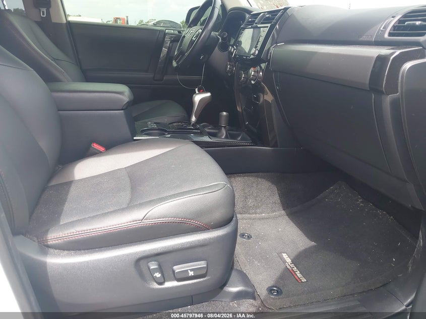2024 TOYOTA 4RUNNER auction photo 5