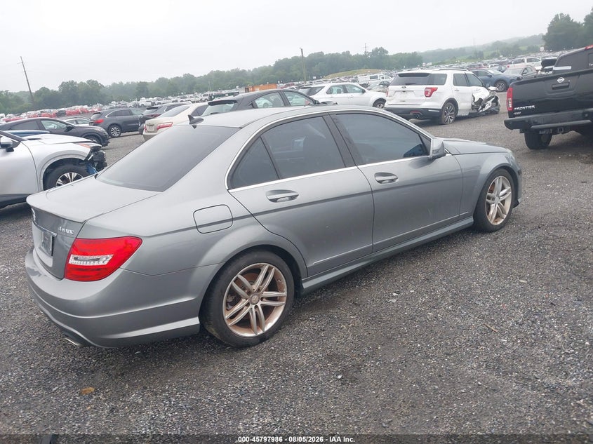 2013 MERCEDES-BENZ C 300 auction photo 4