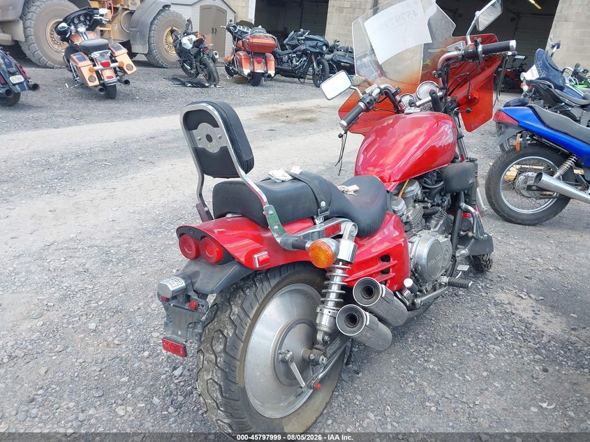 1987 HONDA VF700 auction photo 4