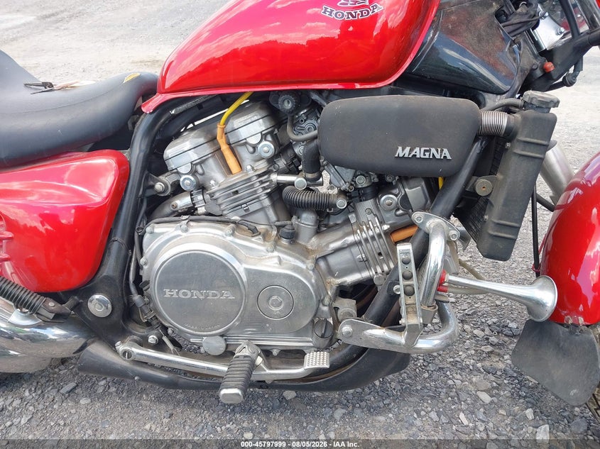 1987 HONDA VF700 auction photo 8