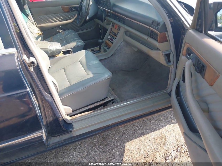 1989 MERCEDES-BENZ 560 — zdjęcie 5