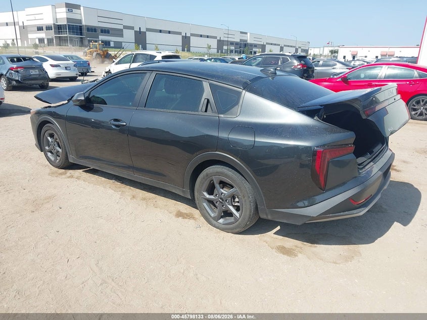 Vin: 3kpft4de3se084727, lot: 46296964, kia k4 lxs 20253