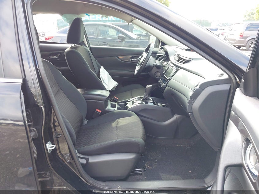 2018 NISSAN ROGUE auction photo 5