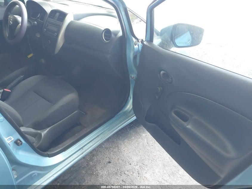2015 NISSAN VERSA NOTE auction photo 5