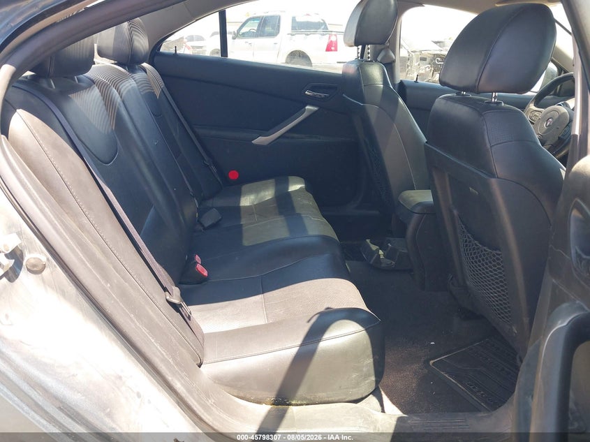 2005 PONTIAC G6 auction photo 8