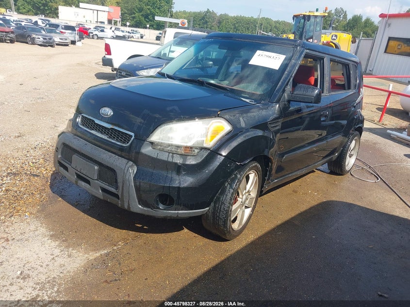 2010 KIA SOUL auction photo 2