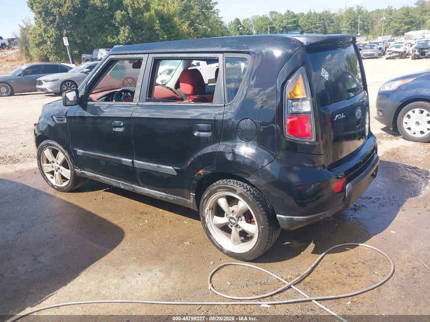 2010 KIA SOUL auction photo 3