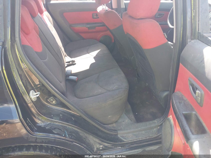 2010 KIA SOUL auction photo 8