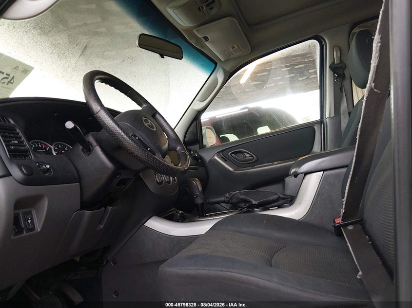 2005 MAZDA TRIBUTE auction photo 5