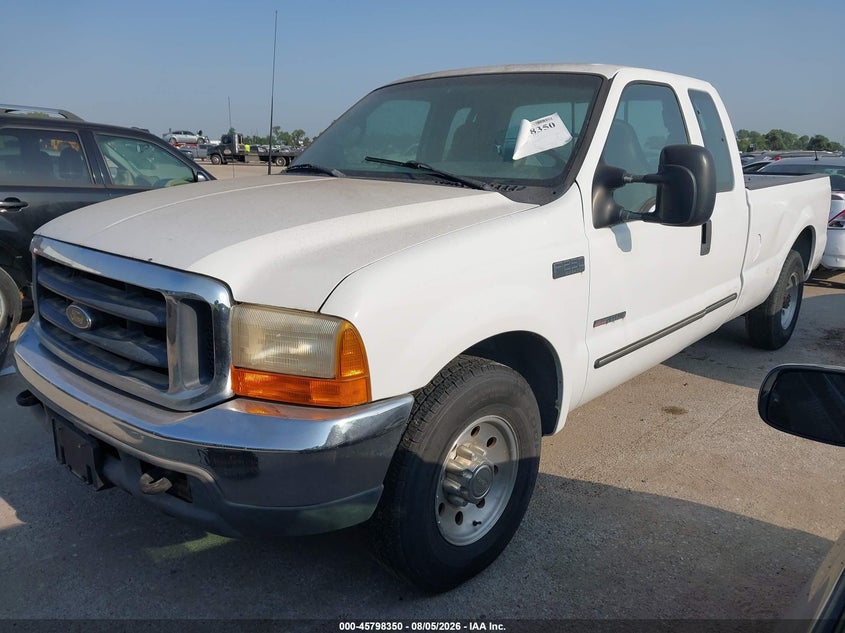 2000 Ford F250, Normal Wear & Tear, IAAI, VIN 1FTNX20F9YEB28575 — photo 2