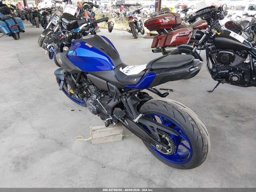 2025 YAMAHA MTN690 auction photo 3