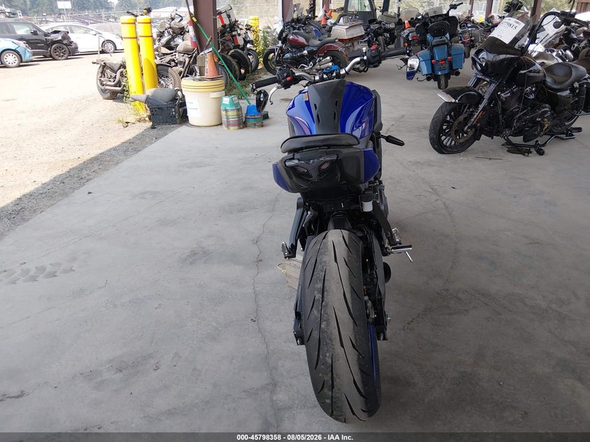 2025 YAMAHA MTN690 auction photo 6