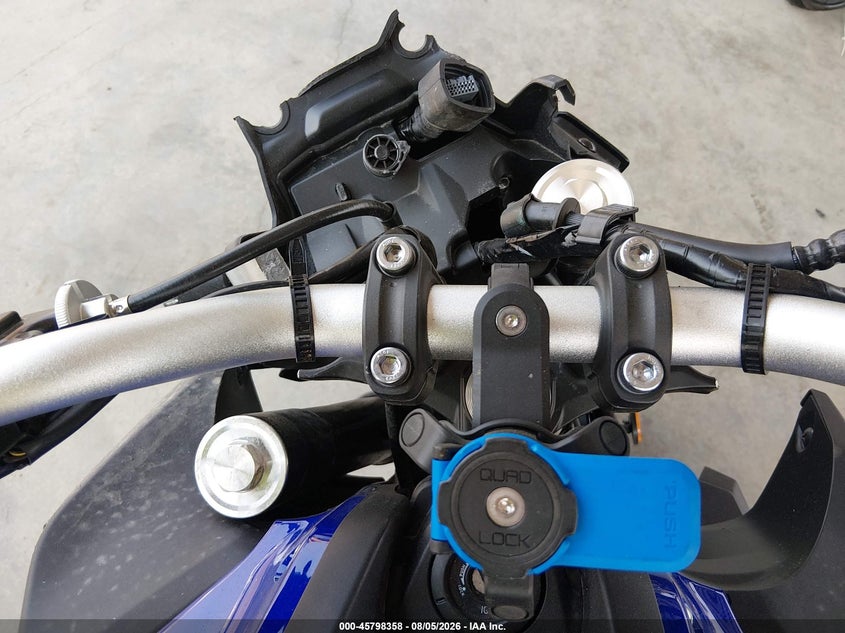 2025 YAMAHA MTN690 auction photo 7