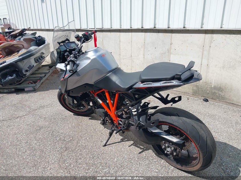 2017 KTM 1290 auction photo 3