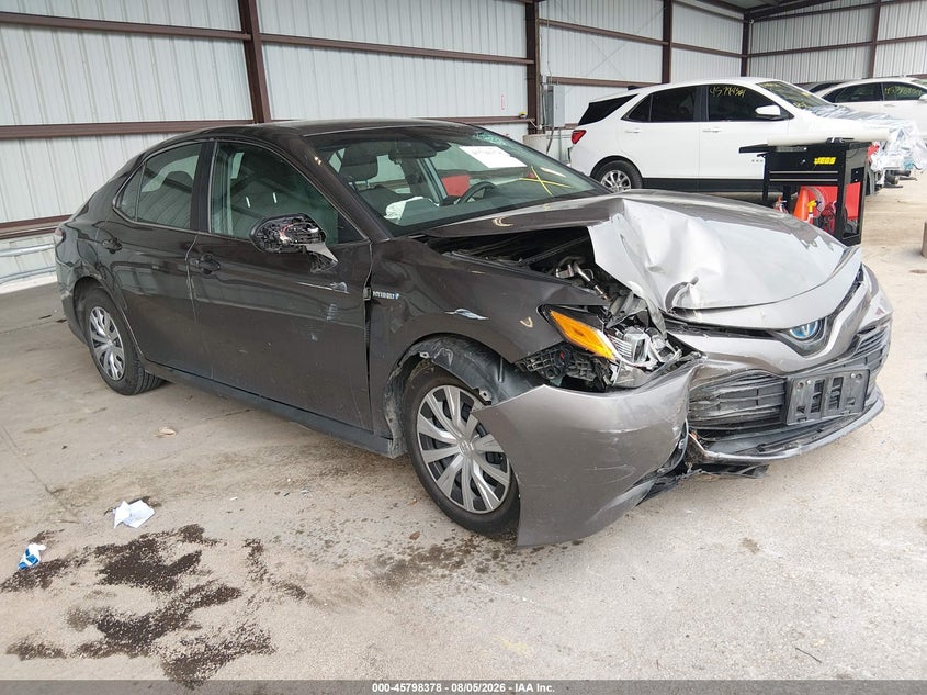 2018 TOYOTA CAMRY HYBRID auction photo 1