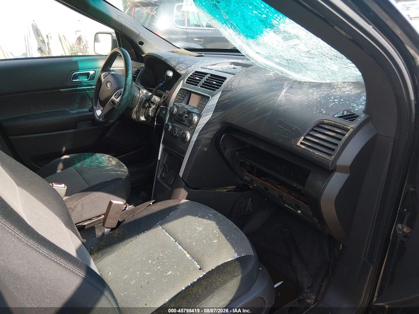 2013 FORD UTILITY POLICE INTERCEPTOR auction photo 5