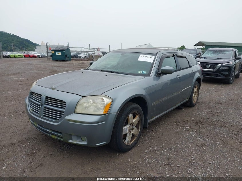 2006 DODGE MAGNUM auction photo 2