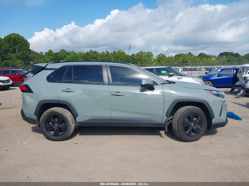 TOYOTA RAV4 - zdjęcie 13