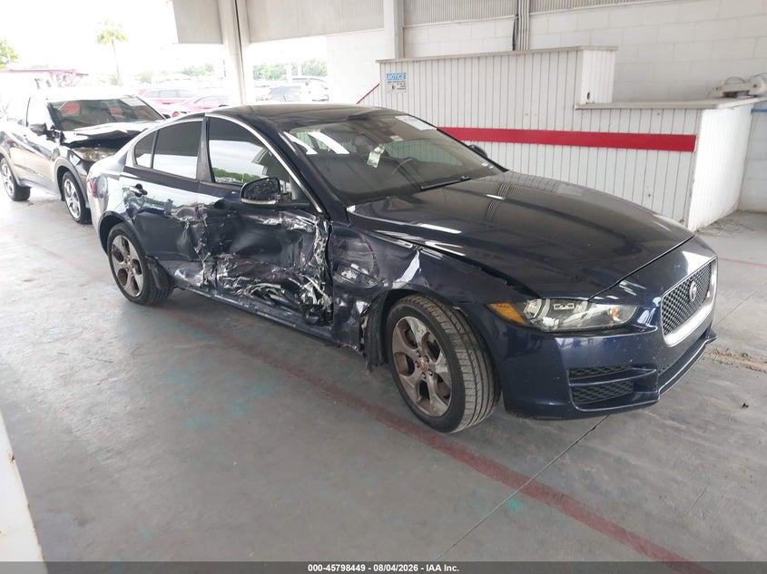 2018 JAGUAR XE auction photo 1