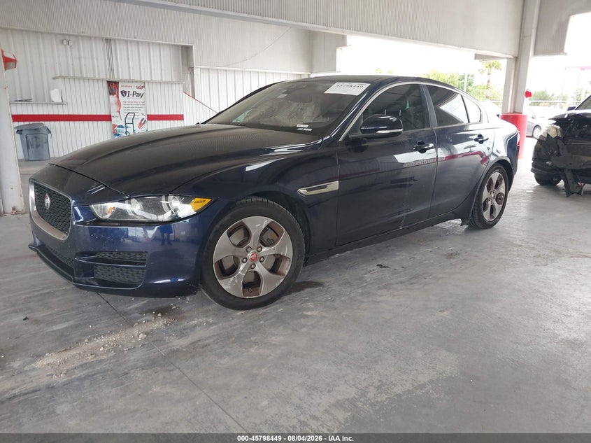 2018 JAGUAR XE auction photo 2