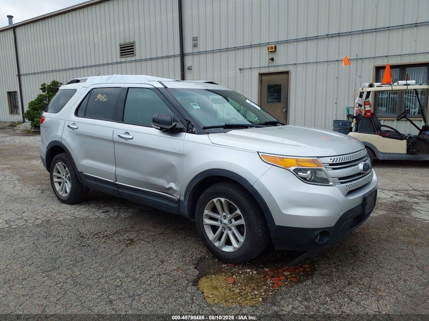 Vin: 1fm5k8d80fgb94913, lot: 46297318, ford explorer xlt 2015 img_1