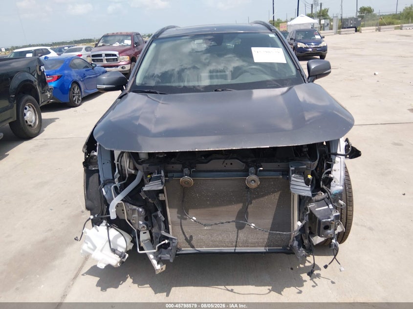 TOYOTA RAV4 - zdjęcie 12