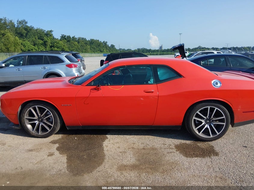 DODGE CHALLENGER - zdjęcie 14