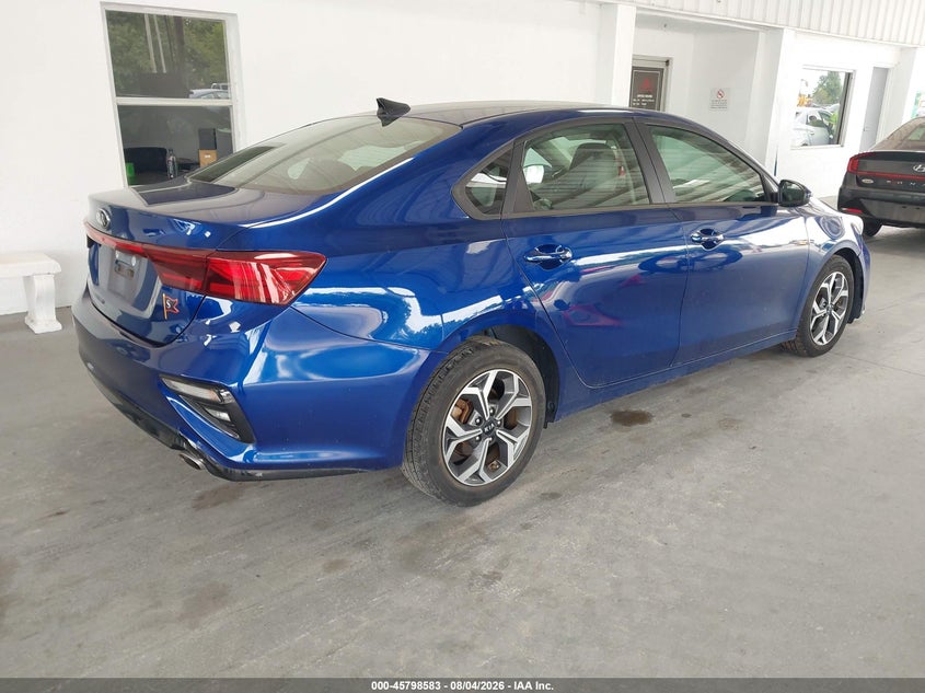 2019 KIA FORTE auction photo 4