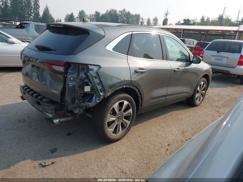 Vin: 1fmcu9ja4sua92640, lot: 46297429, ford escape platinum 20254