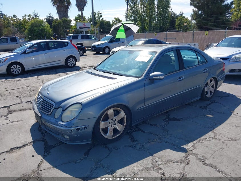 2004 MERCEDES-BENZ E 320 auction photo 2