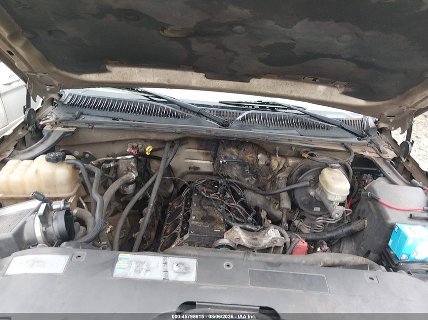 CHEVROLET SILVERADO 1500 2005 VIN 1GCEK19B55E229925