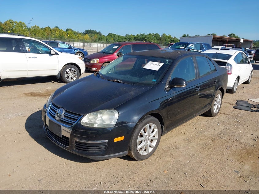 2010 VOLKSWAGEN JETTA auction photo 2