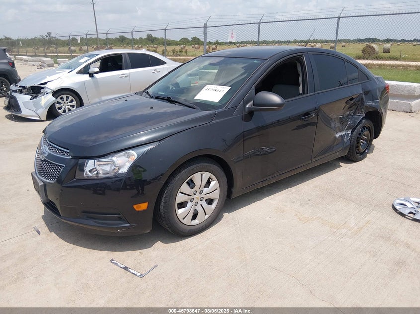 2014 CHEVROLET CRUZE auction photo 2