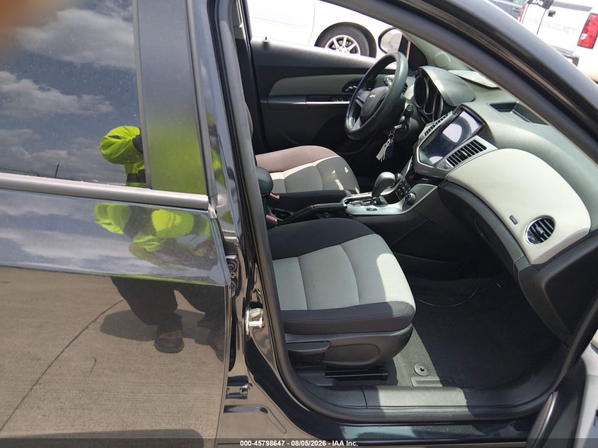 2014 CHEVROLET CRUZE auction photo 5