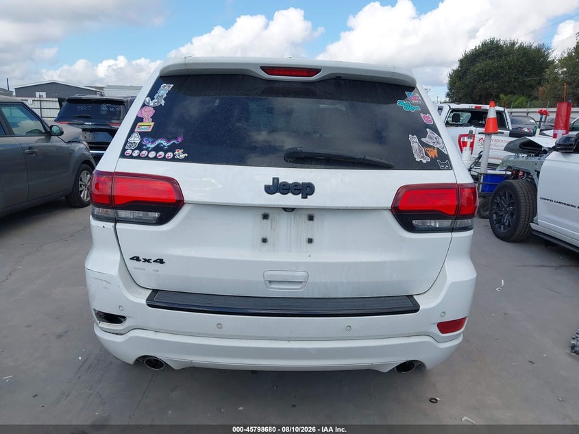 JEEP GRAND CHEROKEE - zdjęcie 17