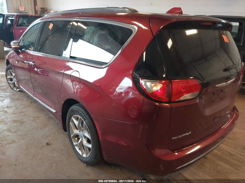 2017 CHRYSLER PACIFICA auction photo 3