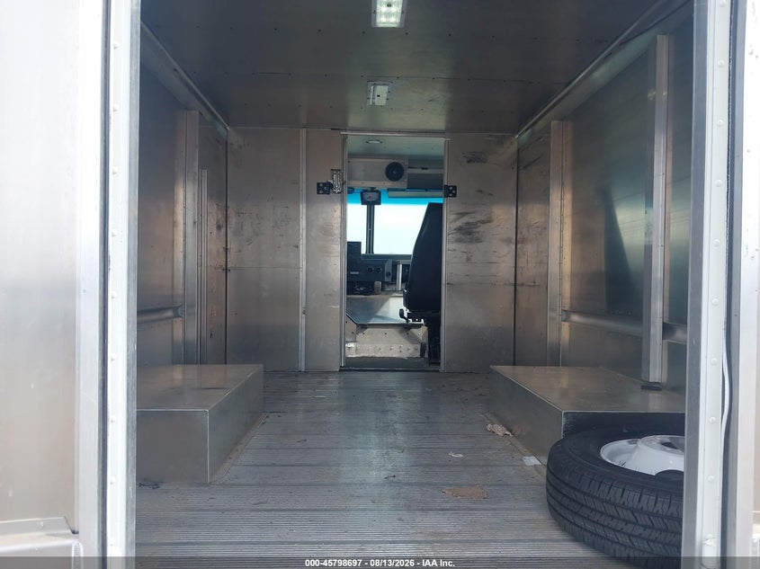 2018 FORD ECONOLINE E-350 STRIPPED N/A