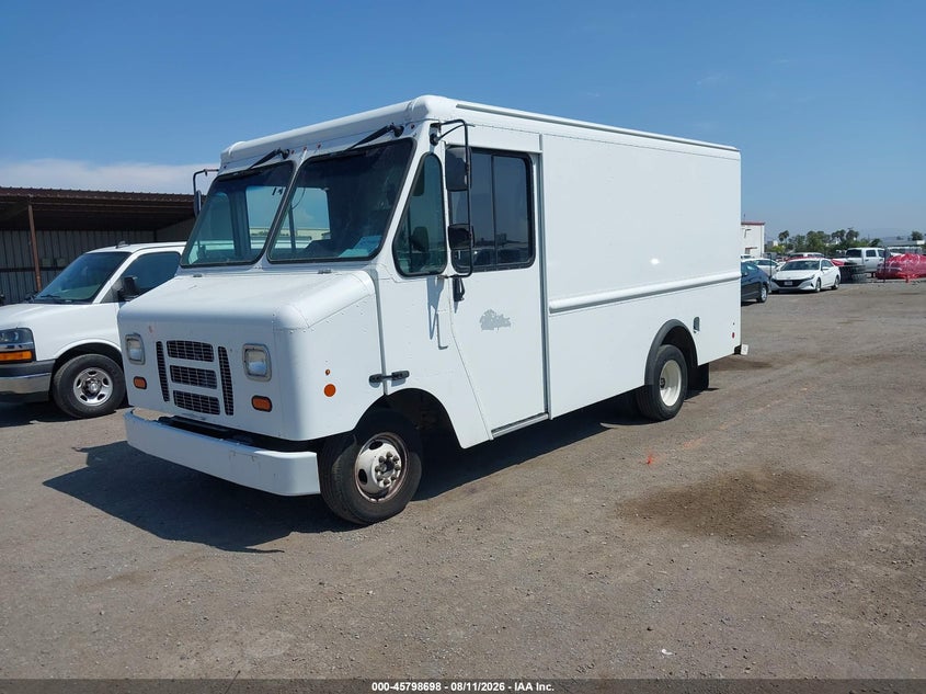 2017 Ford Econoline, Rear, IAAI, VIN 1FC3E3KS4HDC66463 — photo 2