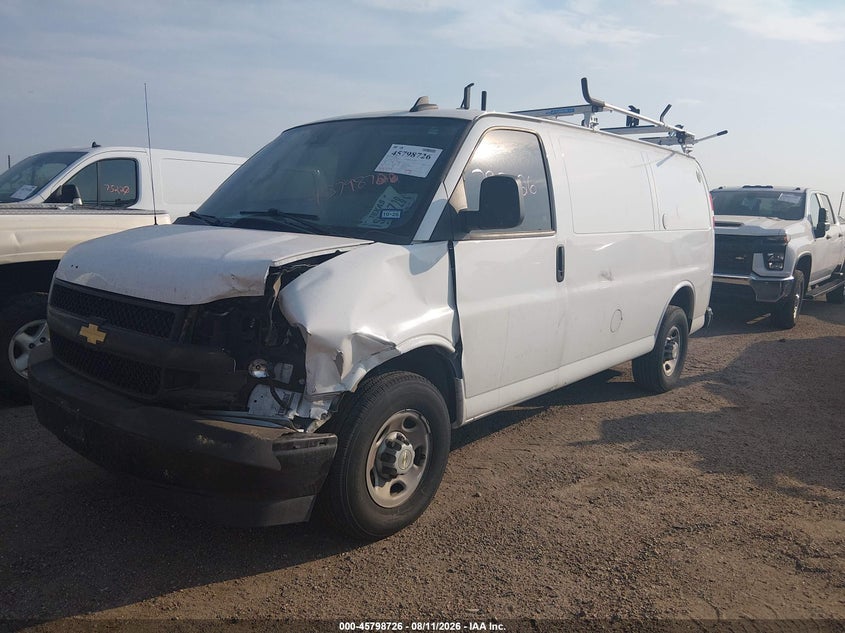 2024 CHEVROLET EXPRESS CARGO auction photo 2