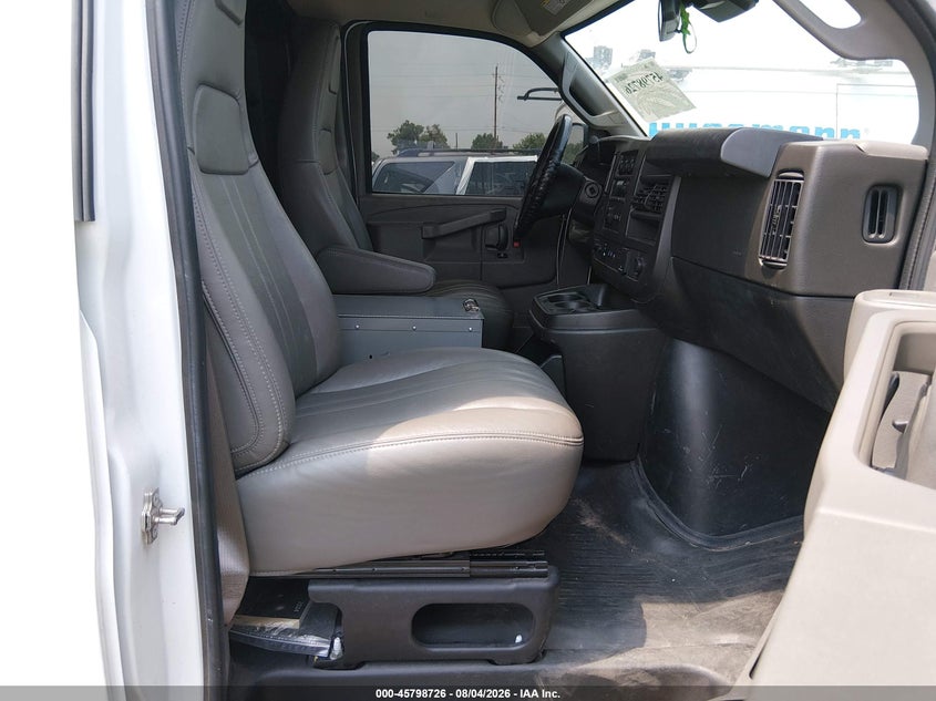 2024 CHEVROLET EXPRESS CARGO auction photo 5