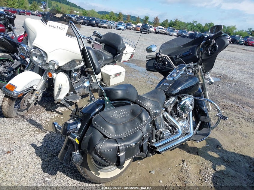 HARLEY-DAVIDSON FLSTCI 2006