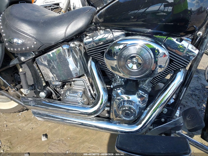 HARLEY-DAVIDSON FLSTCI 2006