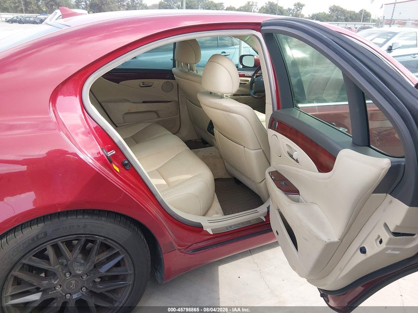 2010 LEXUS LS 460 auction photo 8