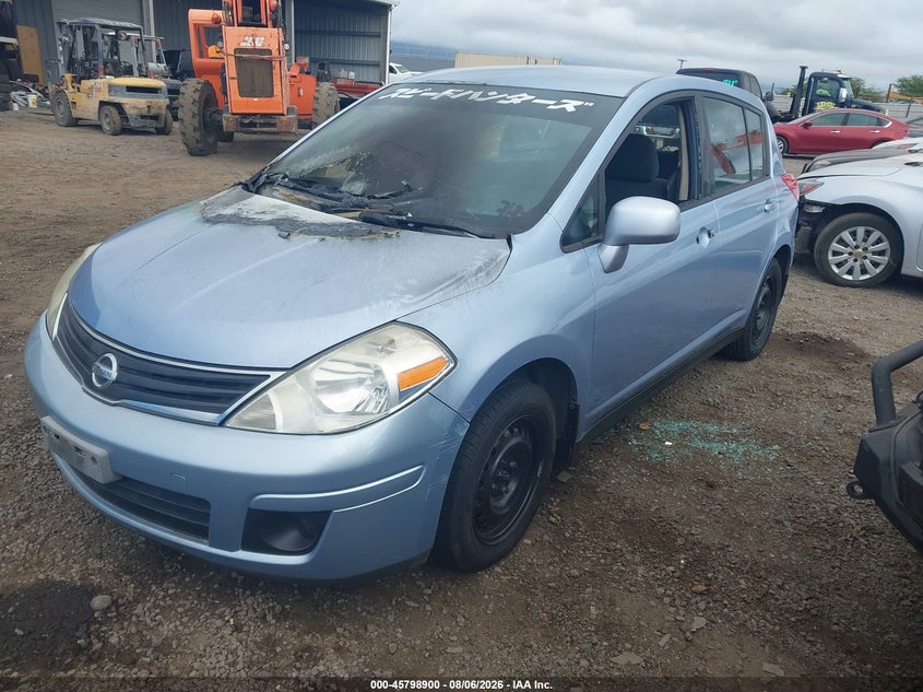 Vin: 3n1bc1cp5al368910, lot: 46297731, nissan versa 1.8s 20102