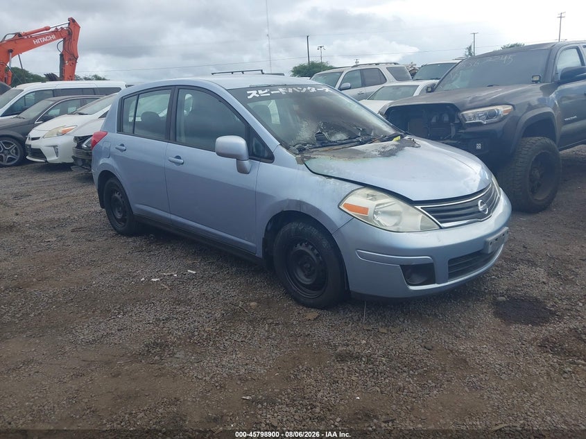 2010 Nissan Versa 1.8s