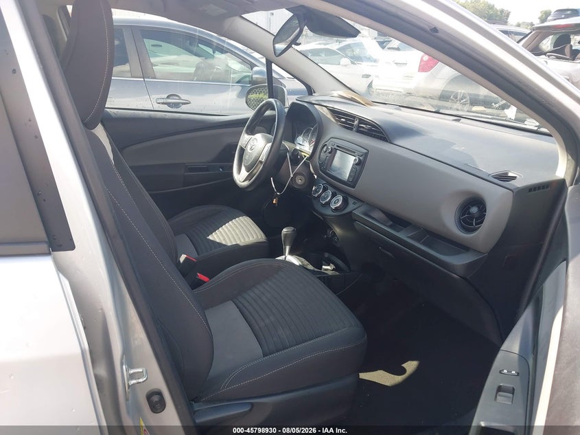 2018 TOYOTA YARIS — zdjęcie 5