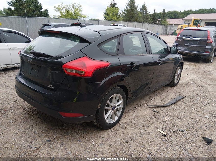 Vin: 1fadp3k27fl263340, lot: 46297796, ford focus se 20154